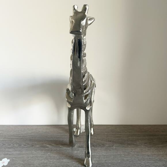 Vintage Steel Silver Metal Hollow Modern Art Giraffe Statue Made in India EUC - Picture 3 of 8